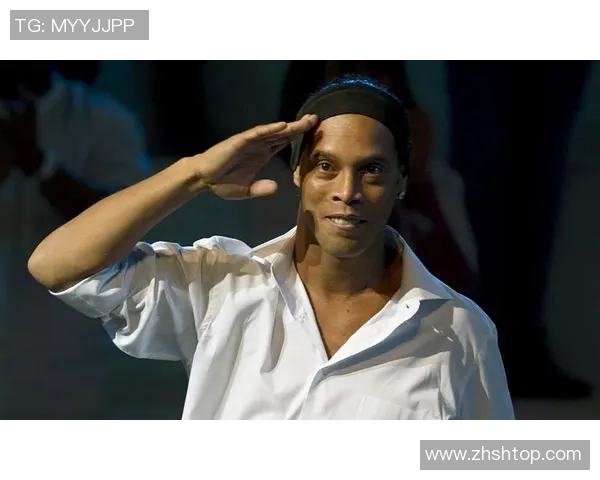 小罗退役背后揭示足球巨星的荣耀与孤独人生