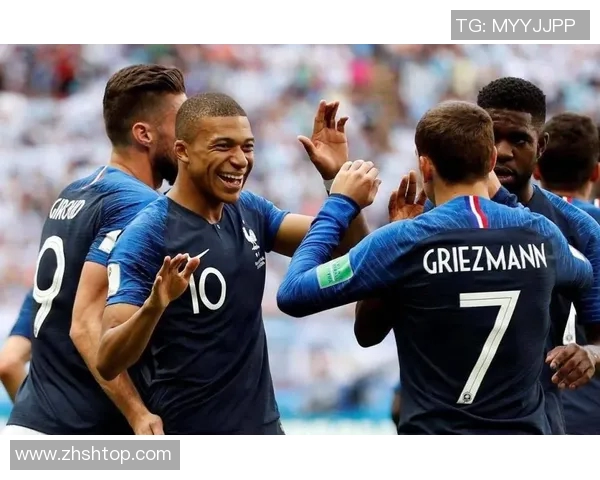 慈善事业中活跃的黑人足球明星有哪些值得关注的人物